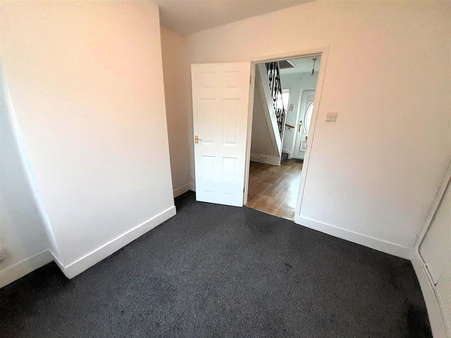 Dwyfor, Llanelli, SA14 9EU